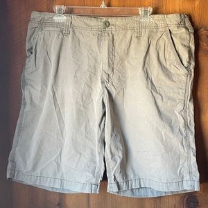 Mens True Grit shorts 38